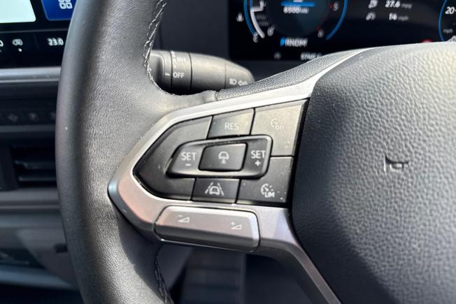 VOLKSWAGEN Transporter Photo 16