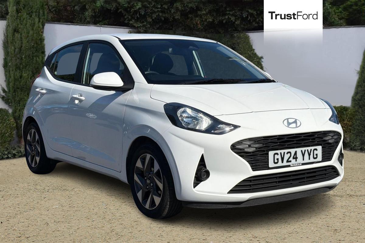 Hyundai i10 listing photo