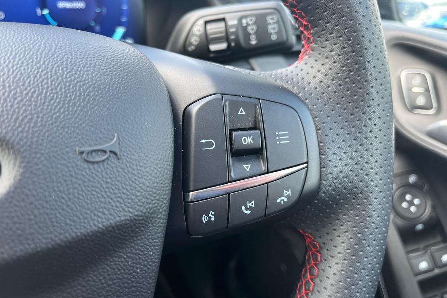 Ford FIESTA Photo autoimg-5e7585a59c723240c4bd5cd0c83388c87f82dc3a.jpg
