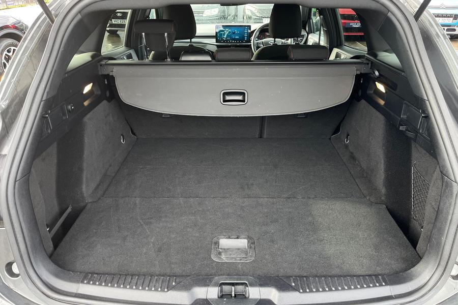 Ford FOCUS Photo autoimg-5e767fe68ea70e9f3542406d73d1f3a76c830142.jpg