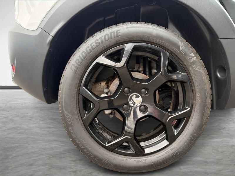 Used Vauxhall Crossland YO23DFC 9