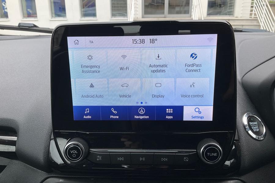 Ford ECOSPORT Photo autoimg-5e80d4d5262863dd0ce7ca5c0298a444801d0226.jpg