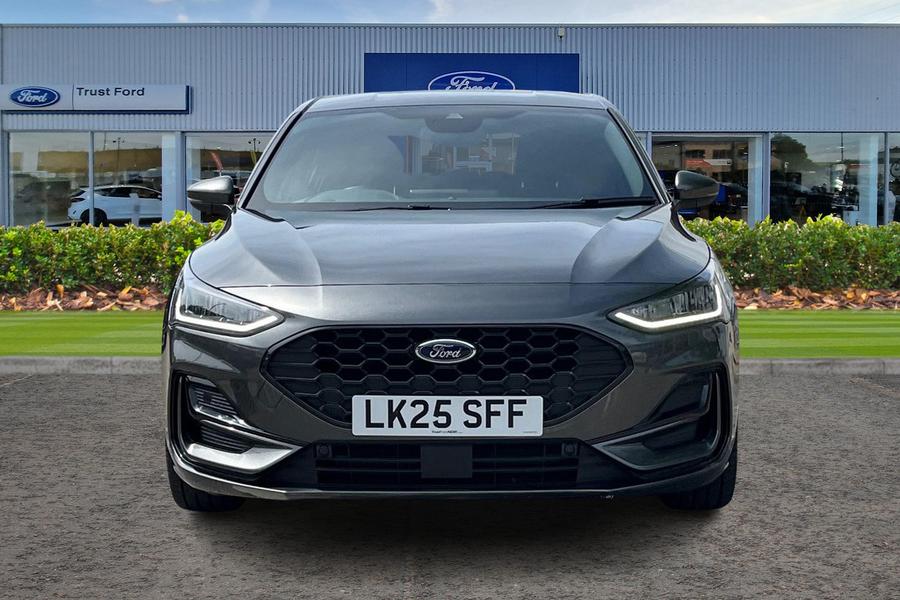 Ford Focus Photo autoimg-5e82365474dff0a69a2ba7cb8488a032dad5dd38.jpg