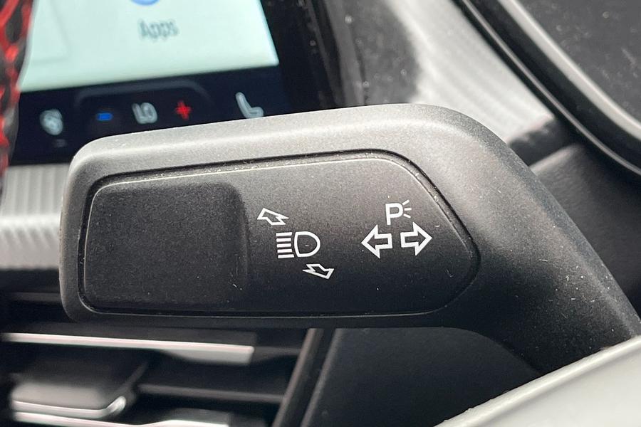 Ford Kuga Photo autoimg-5e85b22e6747cb4396533a9e34a22ff9ff84244e.jpg