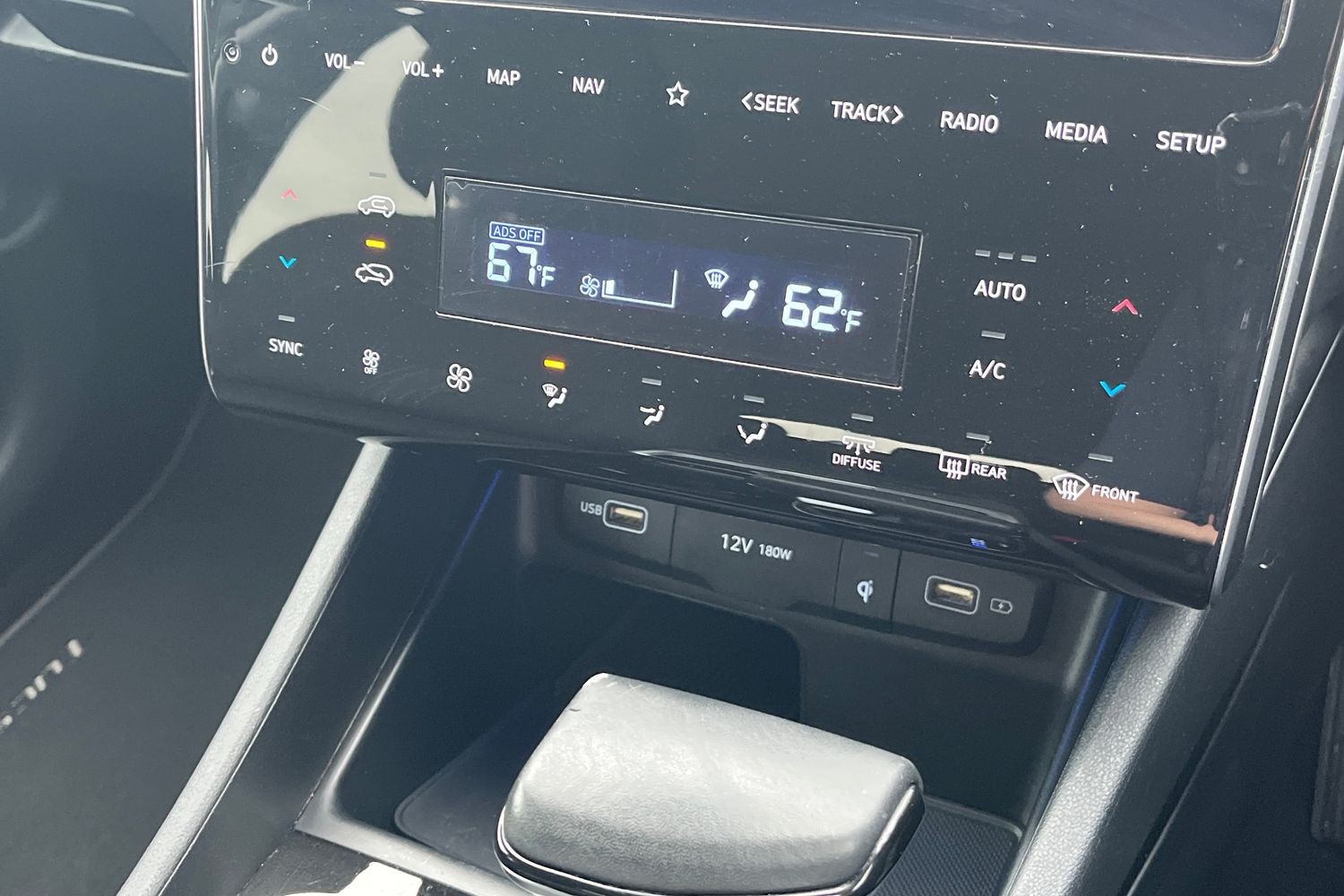 Hyundai TUCSON Photo 29