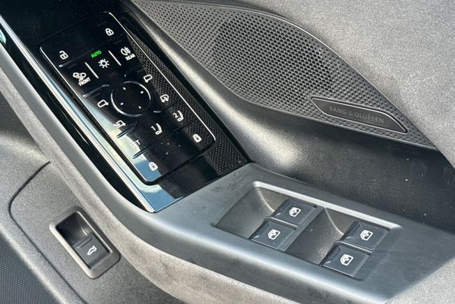 AUDI A6 e-tron Avant Photo 32