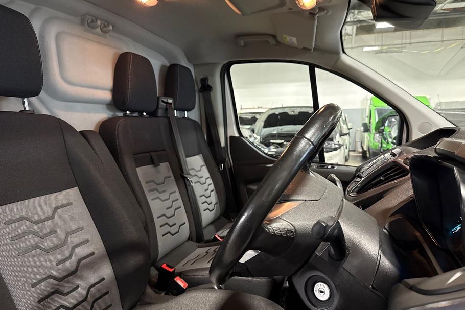 Used Ford Transit Custom BM17HLH 18