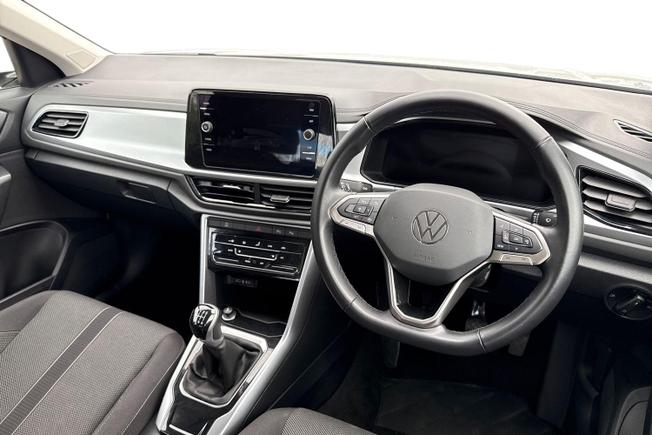 VOLKSWAGEN T-Roc Photo 6