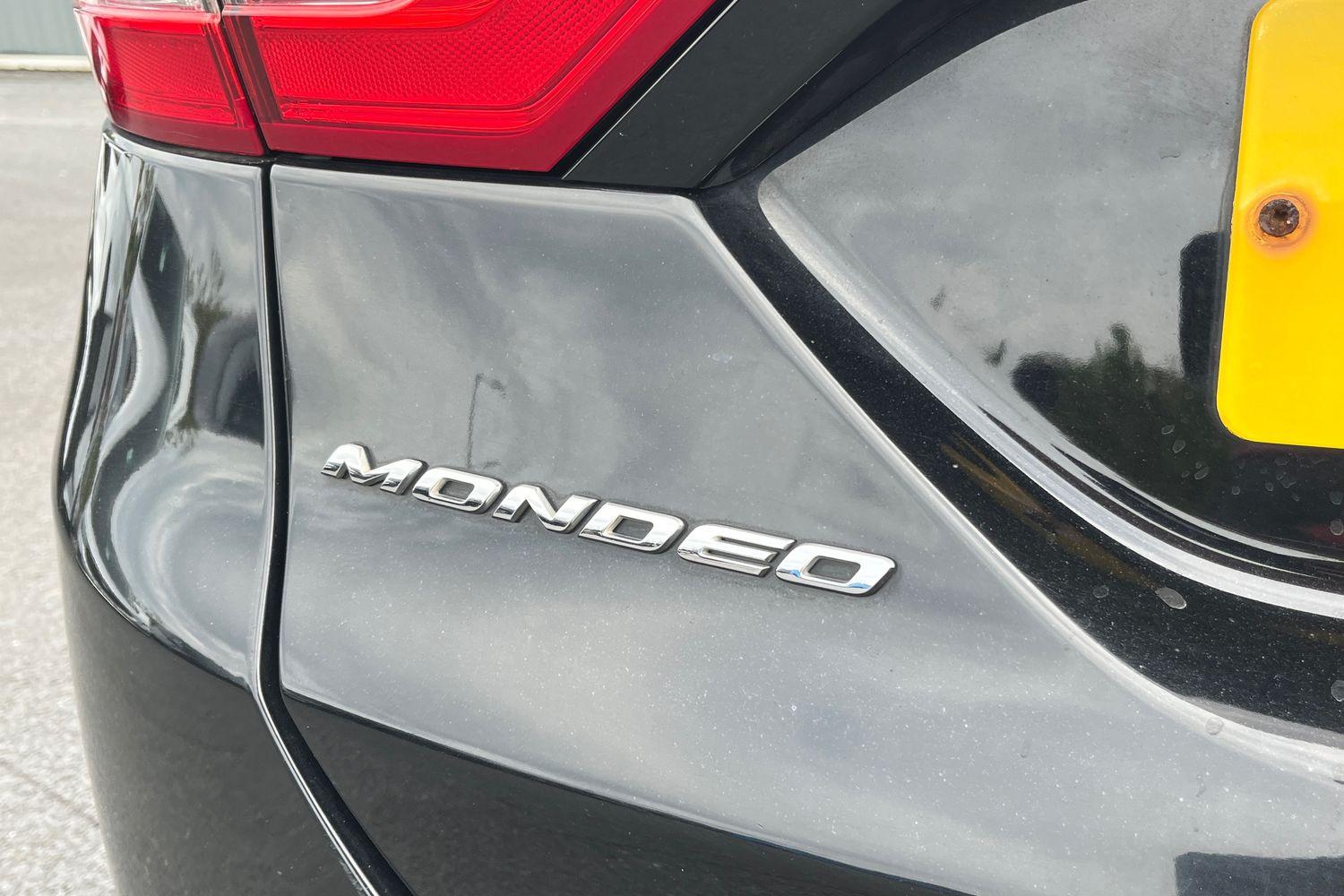 Ford MONDEO Photo 22