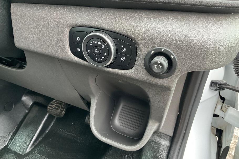 Used FORD TRANSIT WR72CVM 24