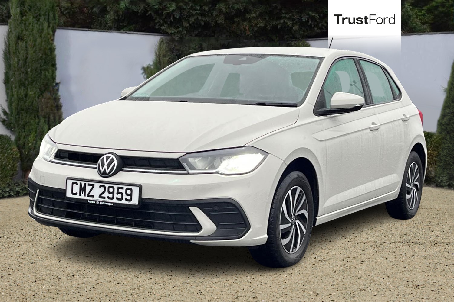 Volkswagen POLO Photo 4