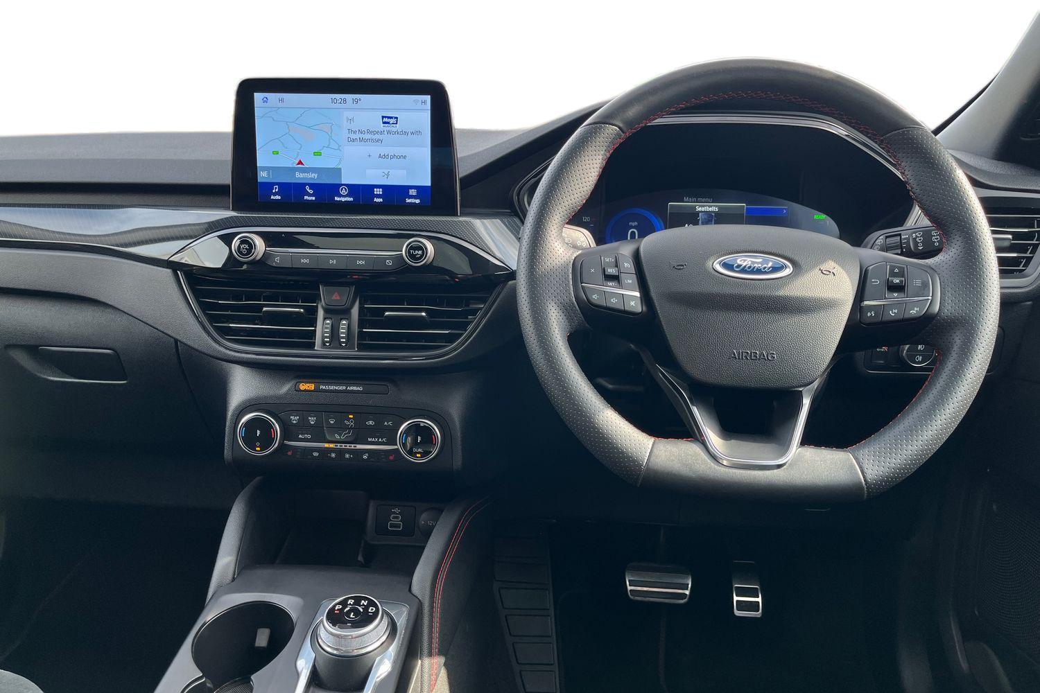Ford KUGA Photo 10