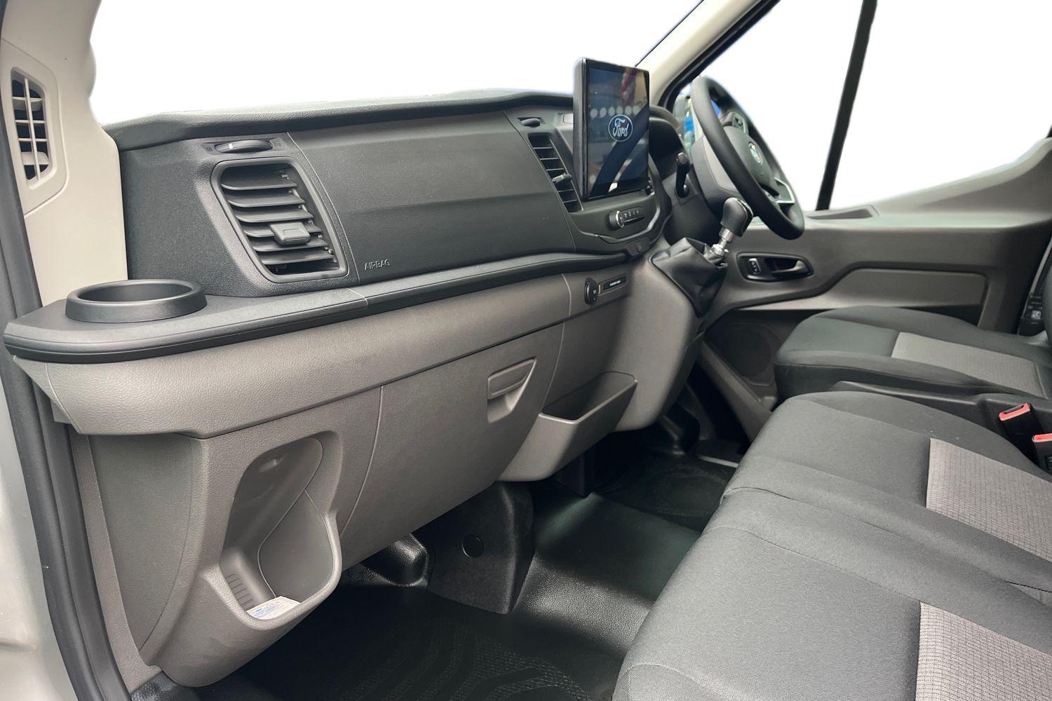 Ford TRANSIT Photo 2