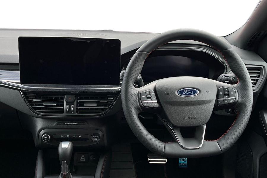 Ford FOCUS Photo autoimg-5ea0dbe7df9e42e51d2a0fb4c9c3130ee5a82608.jpg