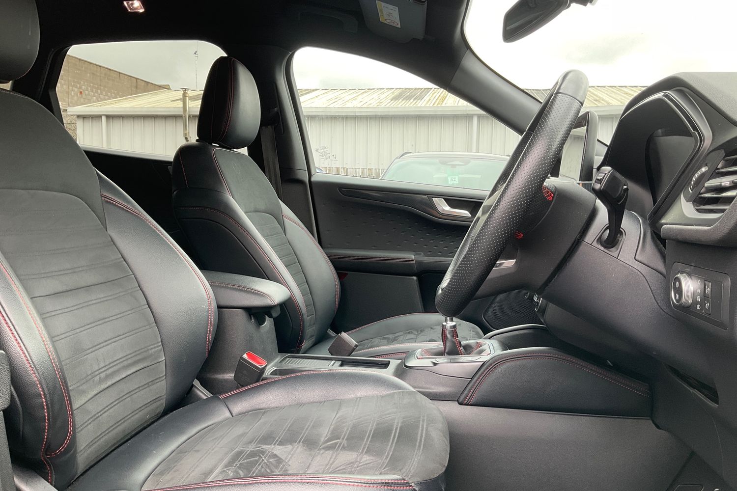 Ford KUGA Photo 16