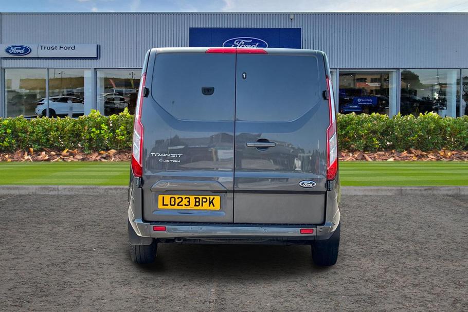 Used Ford TRANSIT CUSTOM LO23BPK 13
