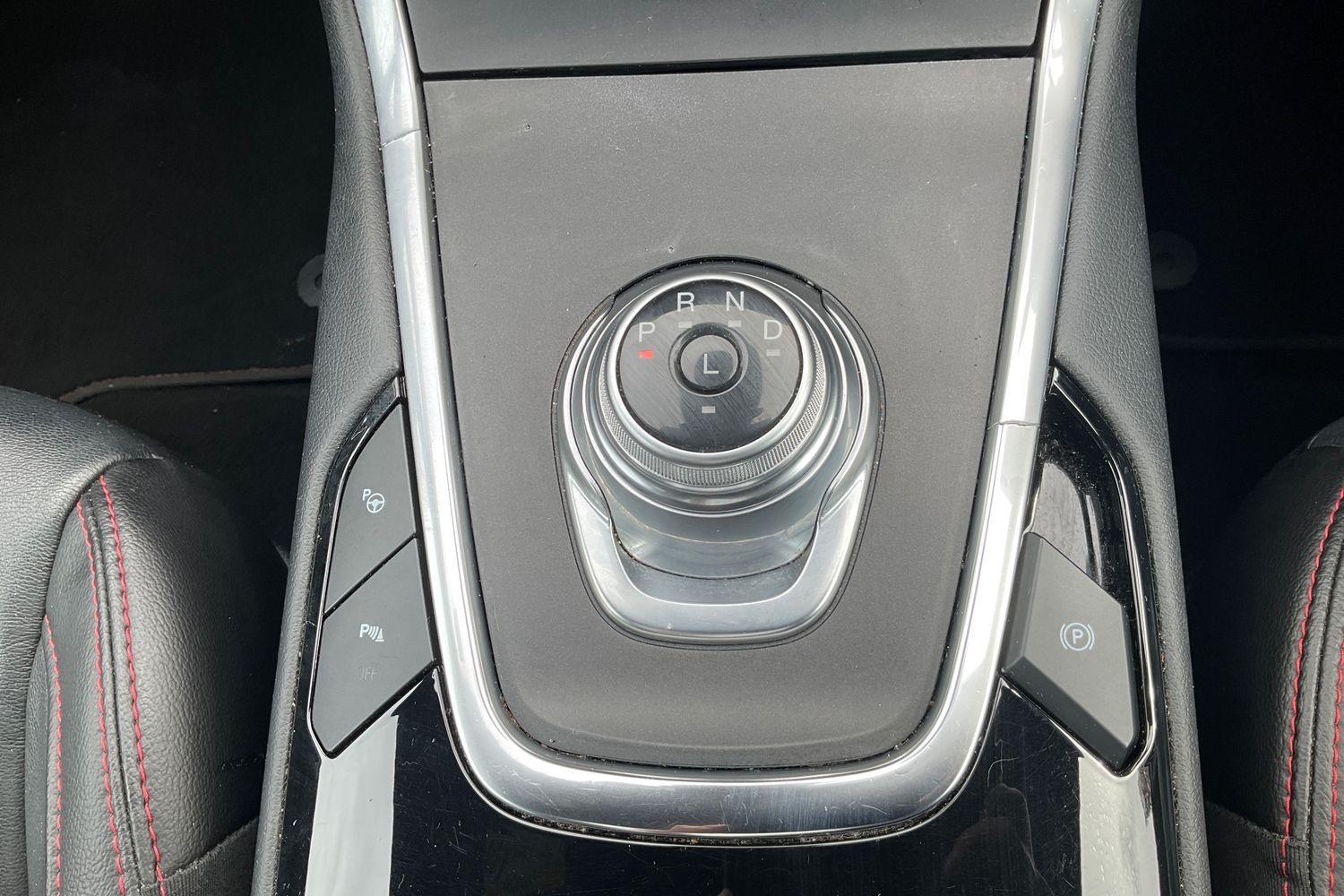 Ford S-Max Photo 30