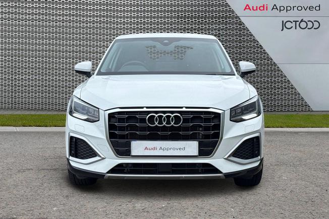 AUDI Q2 Photo 8