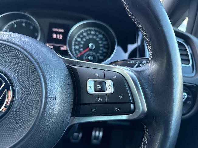 VOLKSWAGEN Golf Photo 17