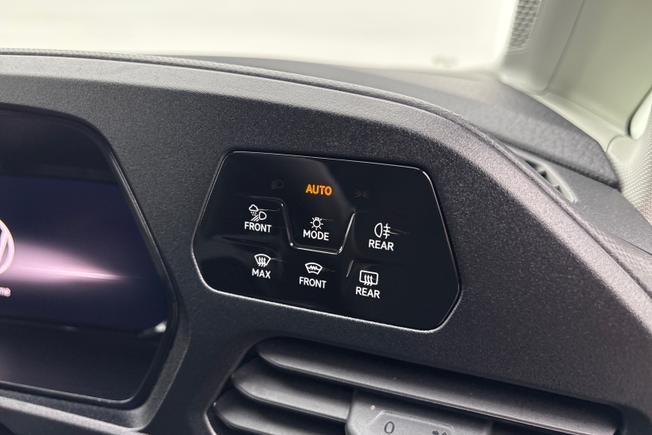 VOLKSWAGEN Caddy Photo 26