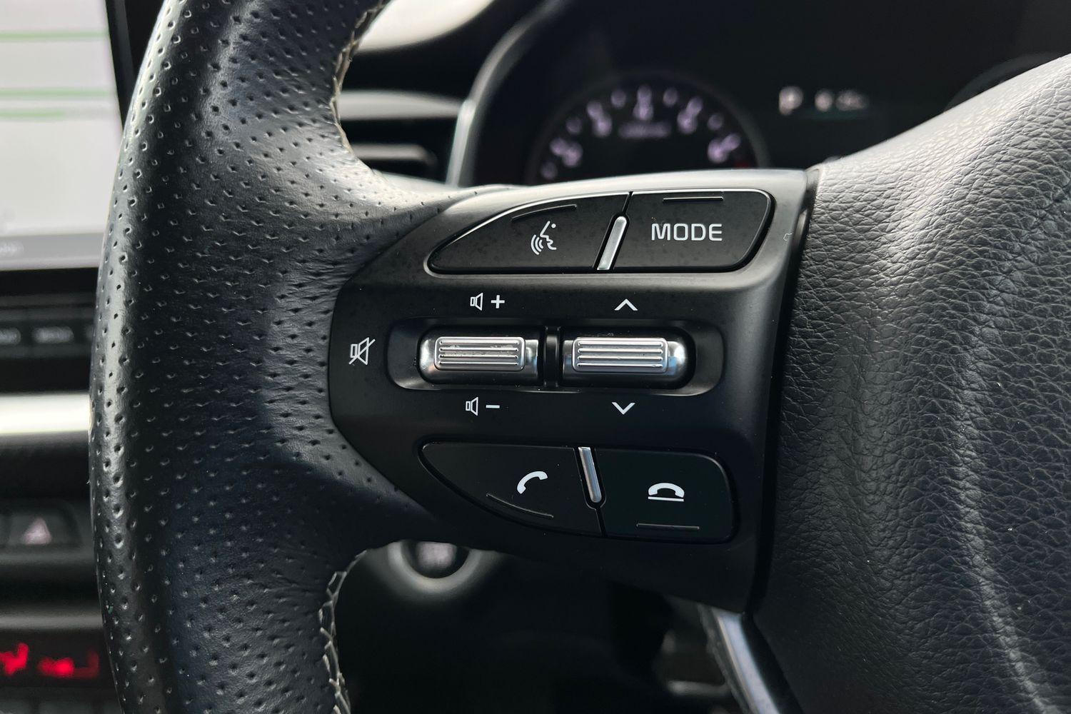 Kia STONIC Photo 30