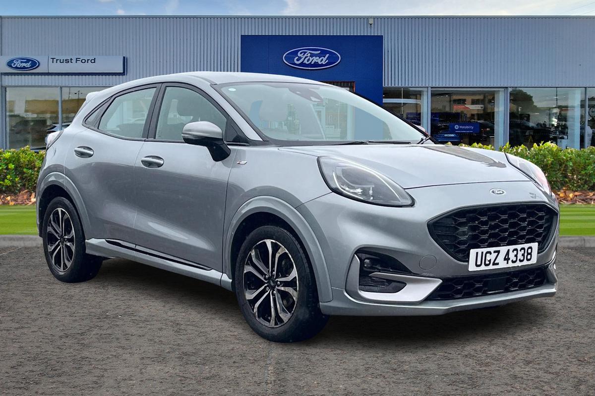 Ford Puma listing photo