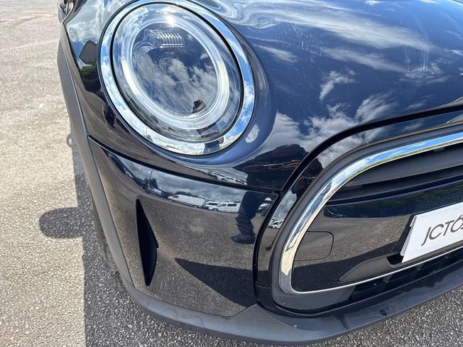 MINI Hatch Photo 28