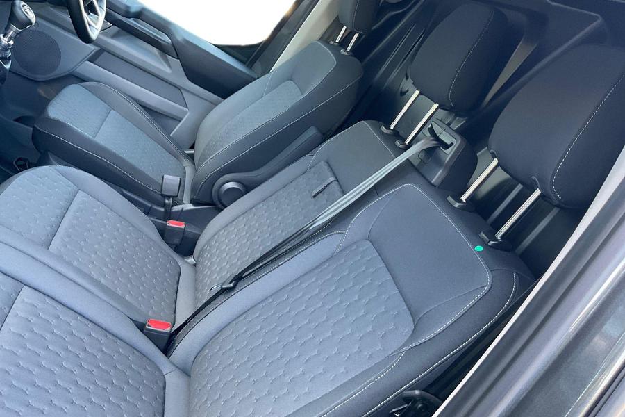 Ford TRANSIT CUSTOM Photo autoimg-5eba3718ac92f4daa5abb21970cc3daf37d44f9f.jpg
