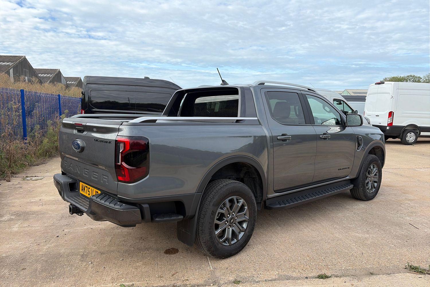Ford RANGER Photo 23