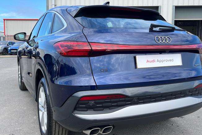 AUDI Q5 Photo 30