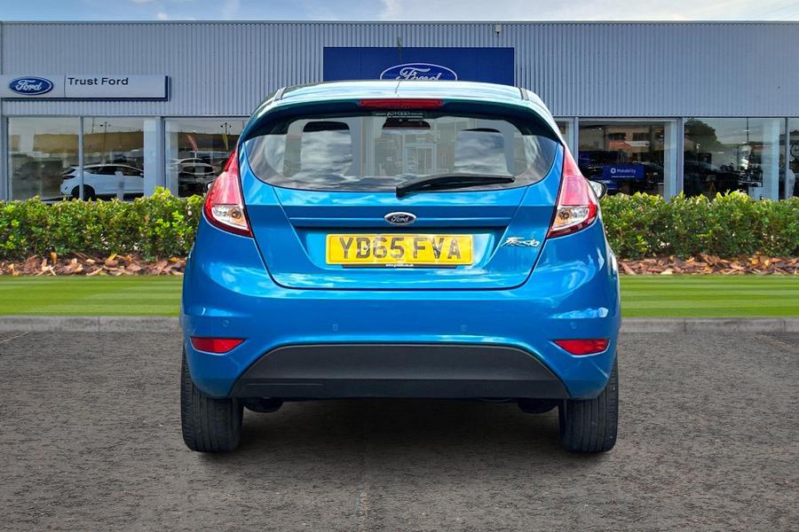 Ford FIESTA Photo autoimg-5ec1e88537d006658ab091fe9a63a11cf3581403.jpg