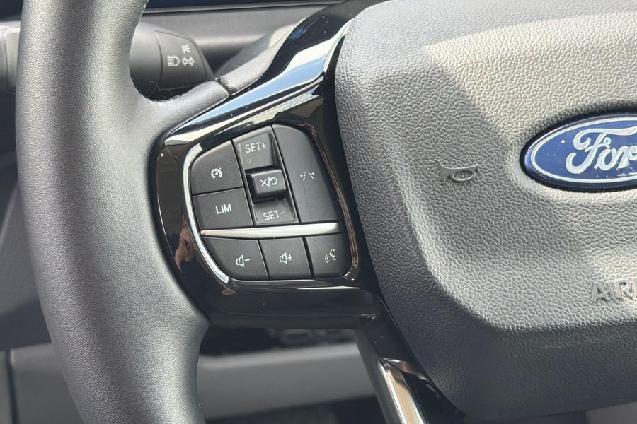Ford E-TRANSIT CUSTOM Photo autoimg-5ec69312699fdbd3c440a6c33ad4edb76c728c0a.jpg