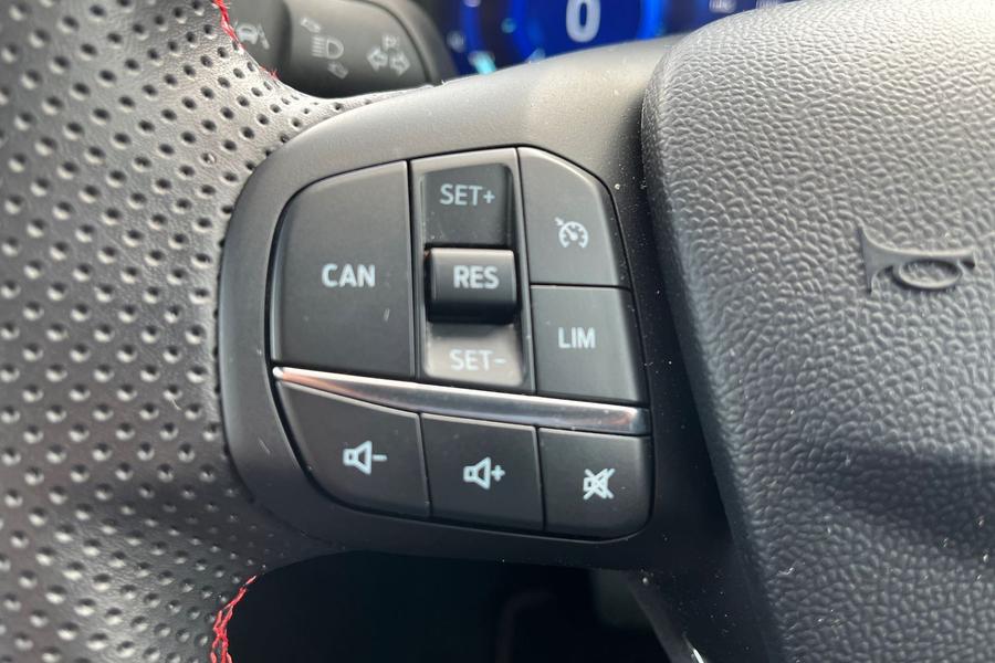 Ford PUMA Photo autoimg-5ecab52c380cfdda44c5677c51906b076657b295.jpg