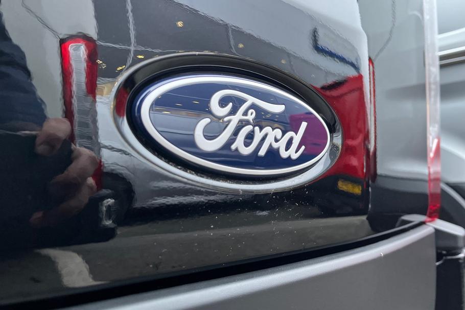 Used FORD E-TRANSIT MJ75CVD 40