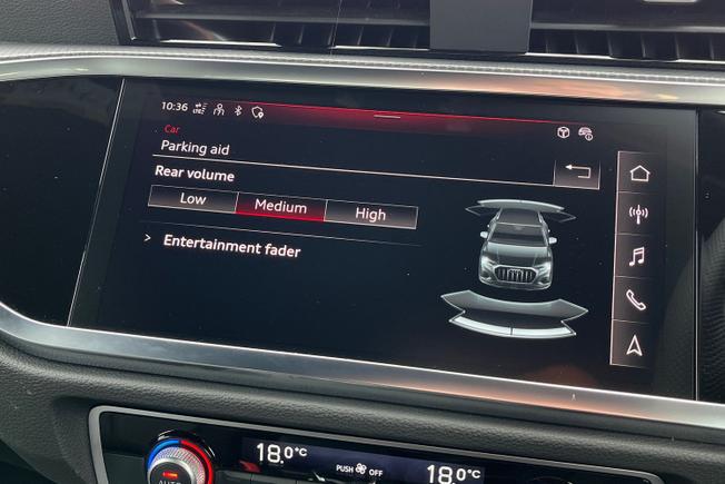 AUDI Q3 Photo 32