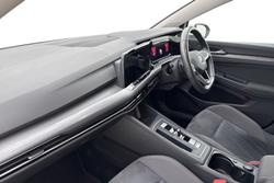 VOLKSWAGEN Golf Photo 2