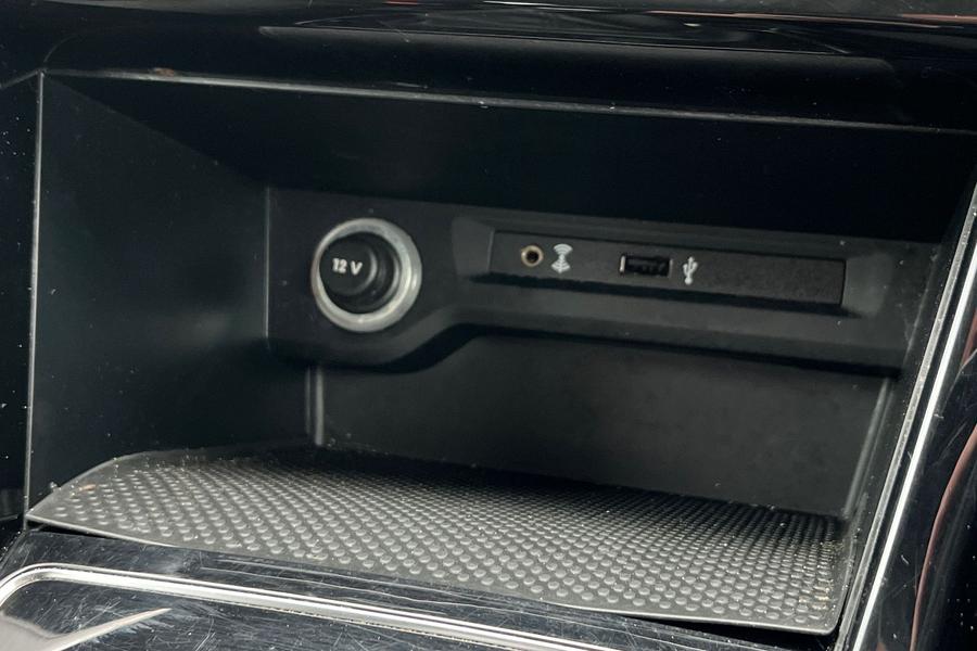 Volkswagen TOURAN Photo autoimg-5ed3d55b70cce97d71b10a3d9286d4f79bd445d2.jpg