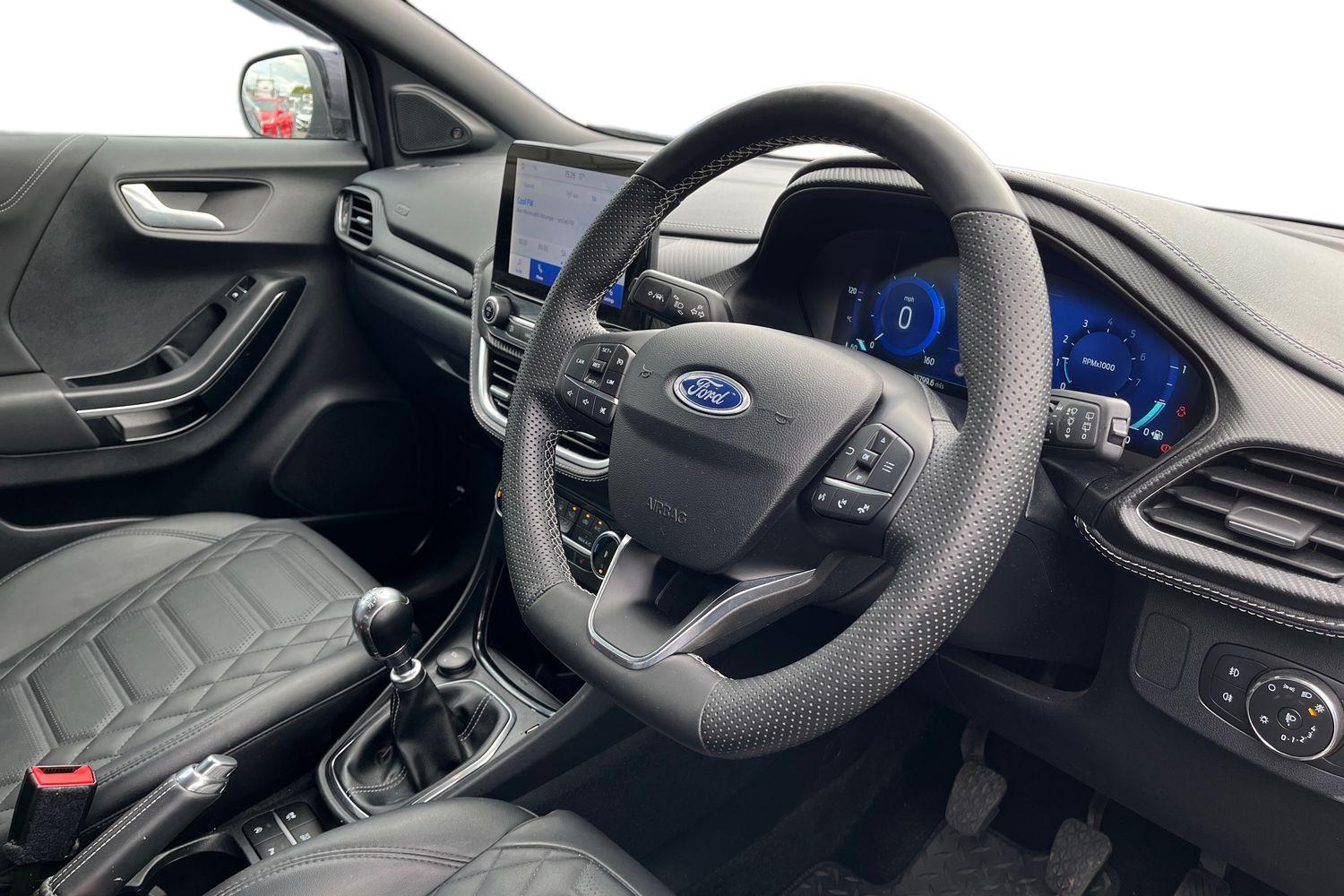 Ford PUMA Photo 8