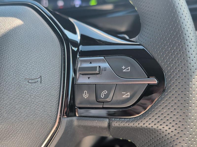 Used Peugeot 308 SW KM25OXG 38