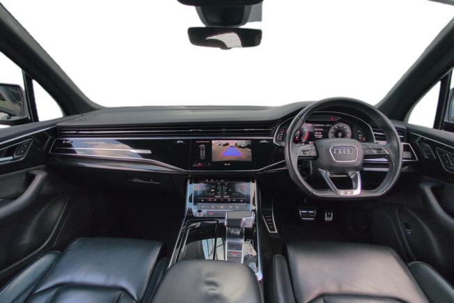 Audi Q7 Photo 10