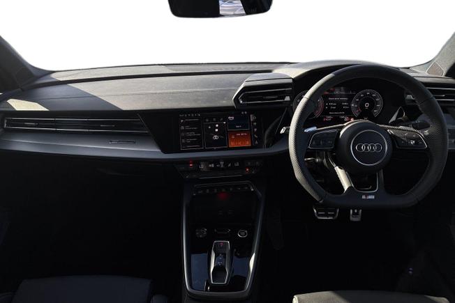 AUDI A3 Photo 11