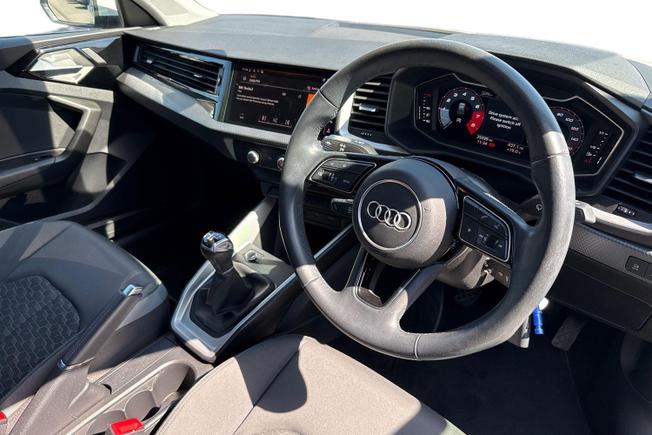 AUDI A1 Photo 6