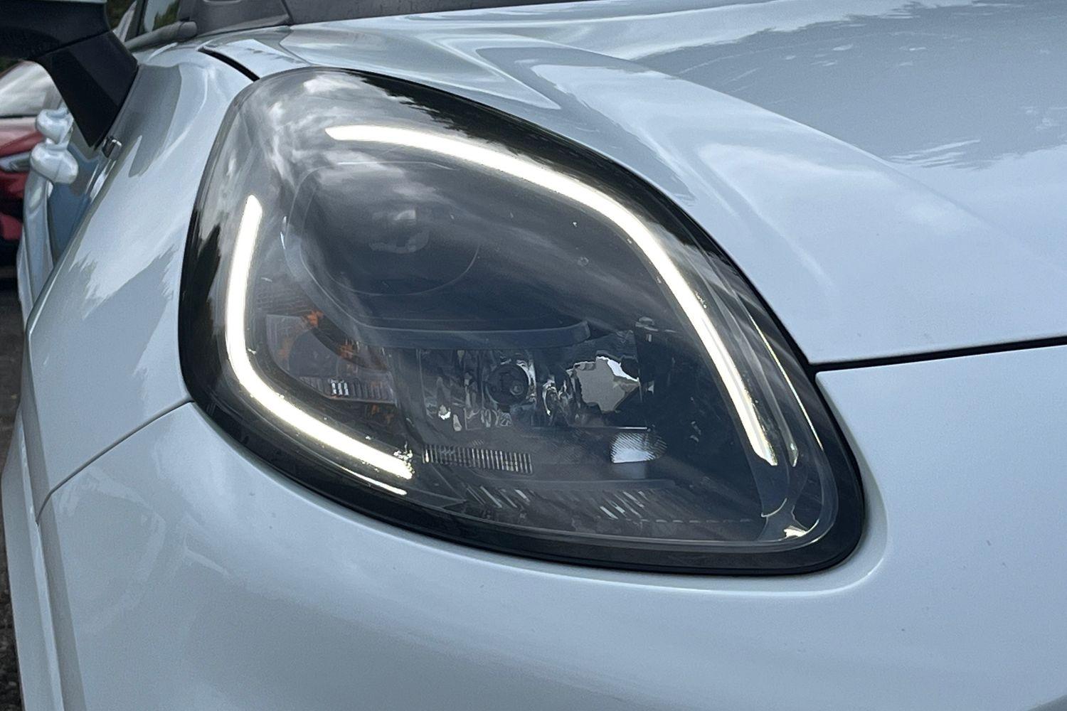 Ford PUMA Photo 26