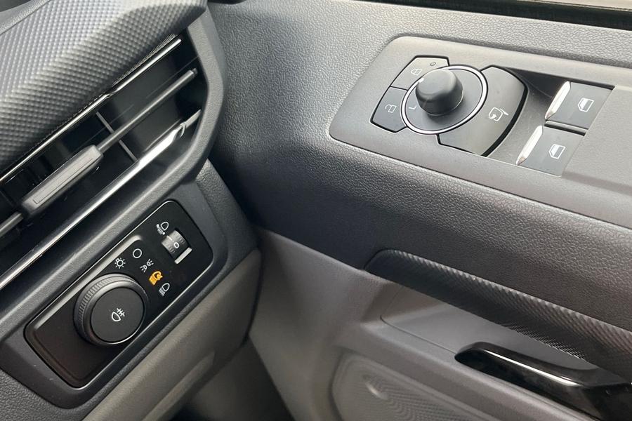 Ford TRANSIT CUSTOM Photo autoimg-5edde332660bba464fcea31d154f846e1864a8a0.jpg