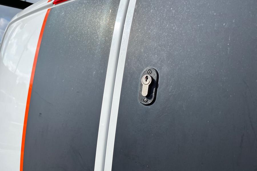Ford TRANSIT CUSTOM Photo autoimg-5edf35fdb6fbde0265462fcd241b6d2b150570d7.jpg