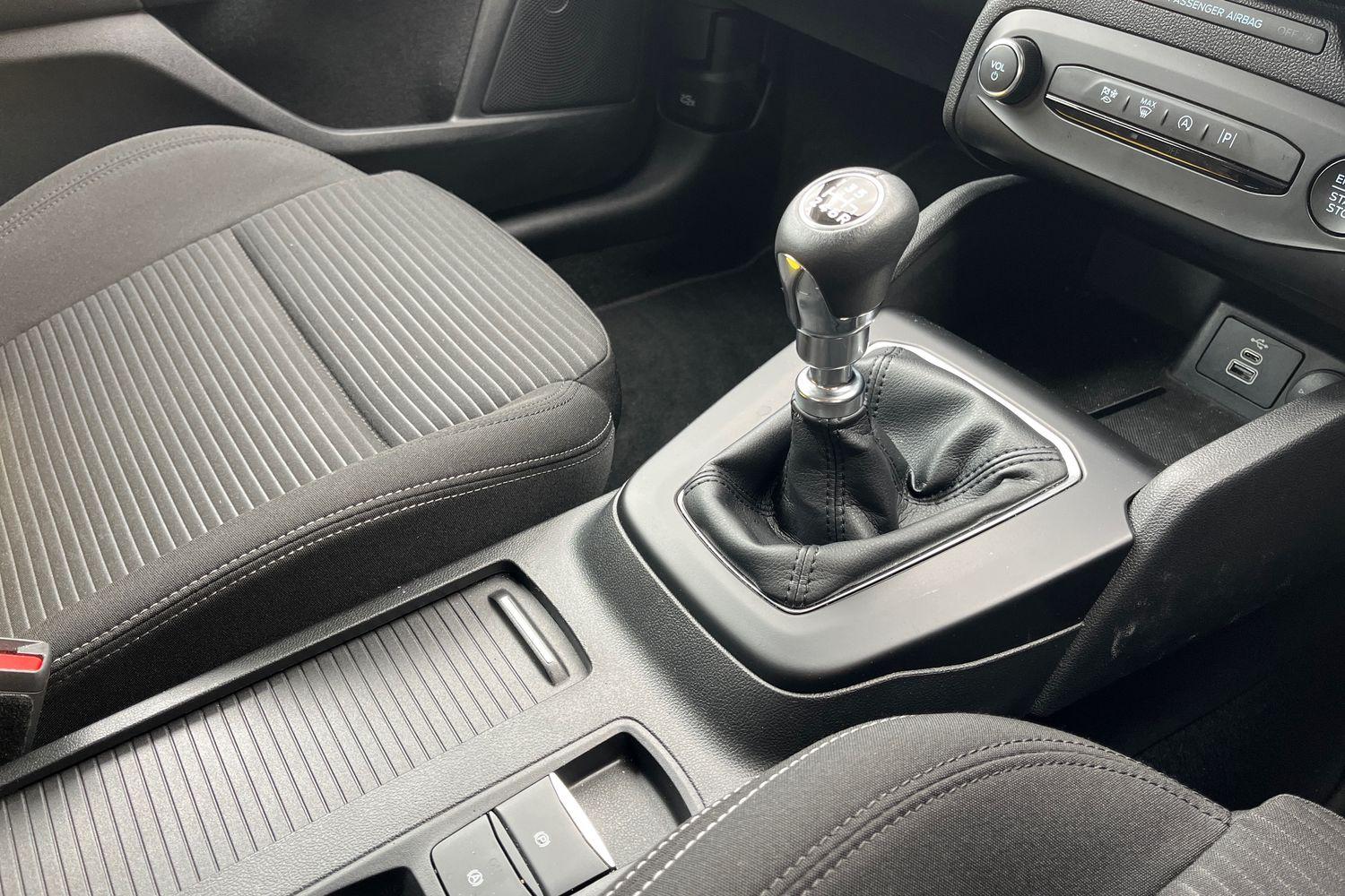 Ford FOCUS Photo 34
