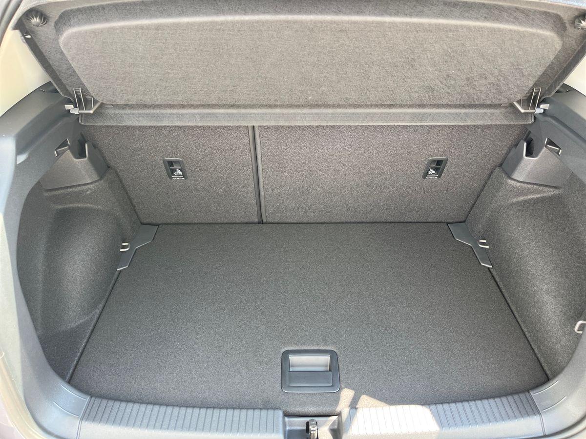 Volkswagen T-cross Photo autoimg-5ee45e775ea6410a42e6877ff6c9723c7cd211e8.jpg