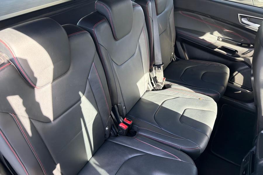 Ford S-Max Photo autoimg-5ee7c41e94292bc0039a349925de9e1df56e8dda.jpg