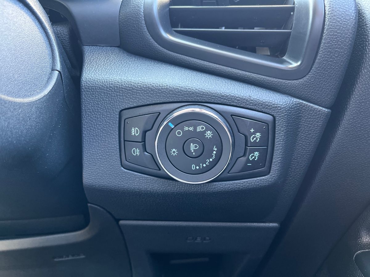 Ford EcoSport Photo 40