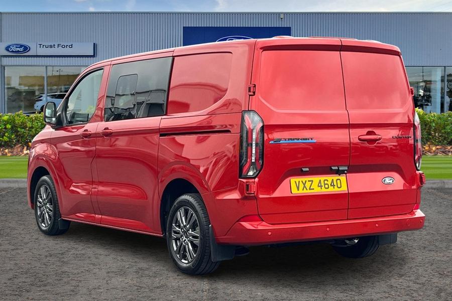 Ford E-TRANSIT CUSTOM Photo autoimg-5eeb6c2f5db68d13499c93ede5108659ec93d152.jpg